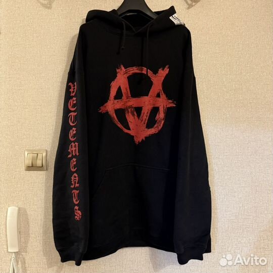 Vetements Anarchy худи оригинал