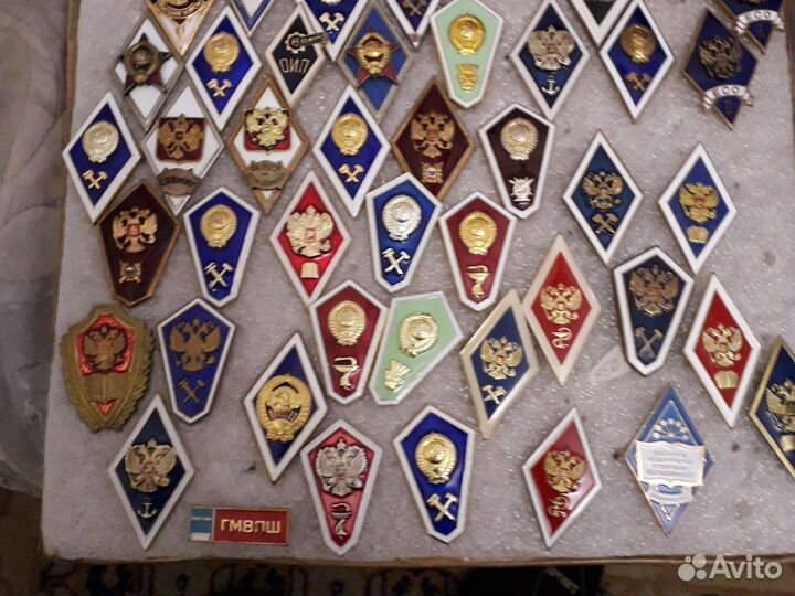 Значки ромбики вузов, медицина, олимпиада 80