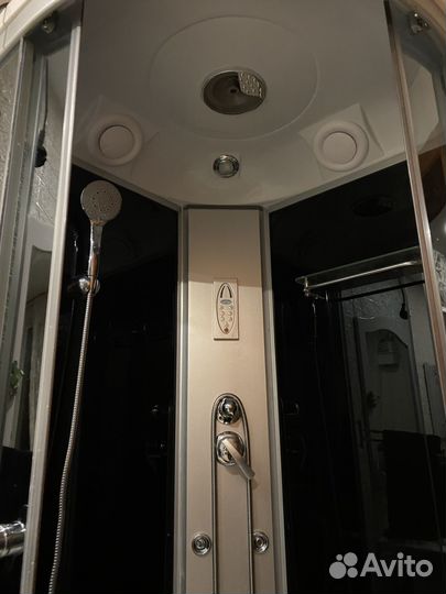 Душевая кабина