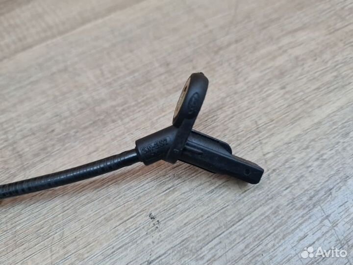 Датчик abs передний левый Ford Fusion CBK 1.6L