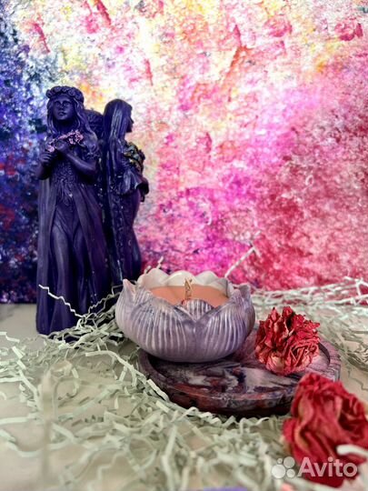 Свечи ручной работы и предметы декора