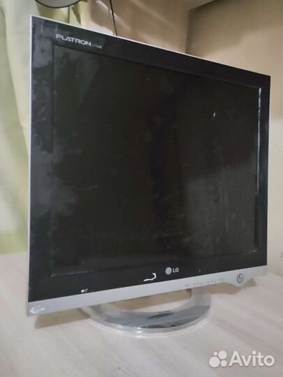 Монитор LG