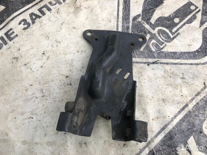 1522440 Кронштейн крепления электроразъема Scania