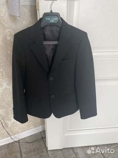 Костюм на мальчика,размер 122