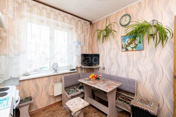 4-к. квартира, 77,2 м², 4/10 эт.