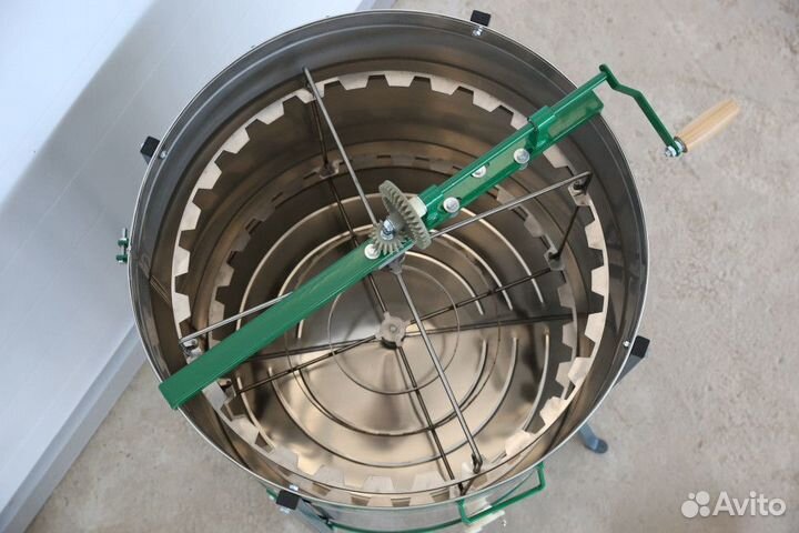 Медогонка Радиальная нж 28 рам. (Ручн. привод) Пче