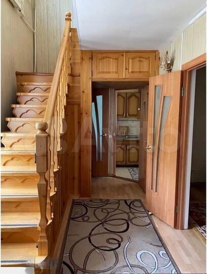 3-к. квартира, 73 м², 1/2 эт.