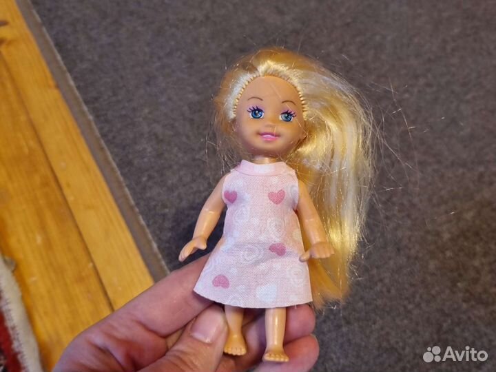 Кукла Барби