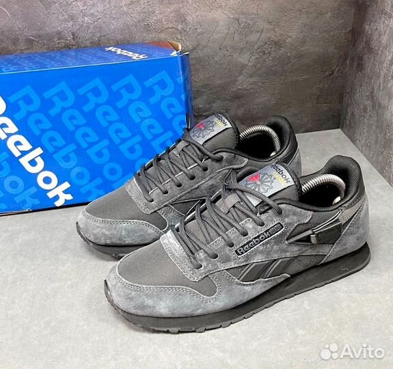 Кроссовки Reebok качественные