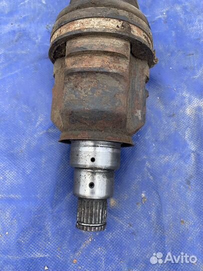 Toyota RAV4 1 МКПП привод передний левый