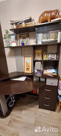 Компьютерный стол