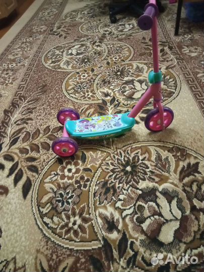Самокат детский