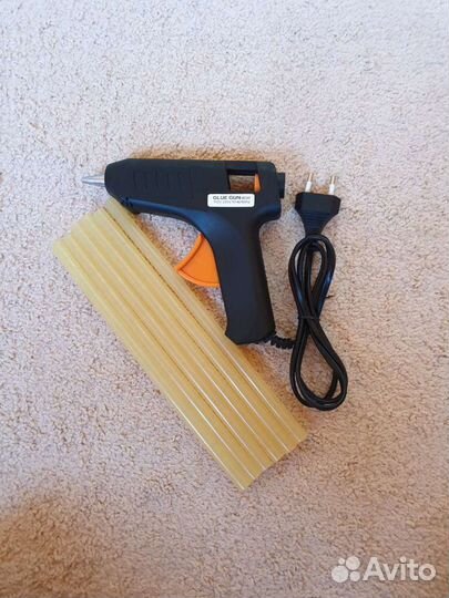 Клеевой пистолет