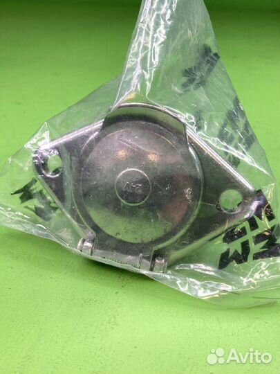 Розетка 24/7 алюм. (осн) соед. резьбовое. M7331002