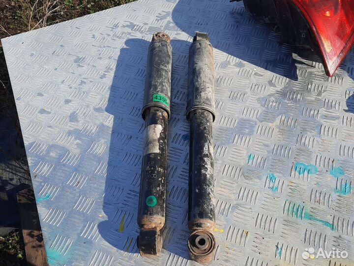 Амортизаторы задние Опель Антара 2014