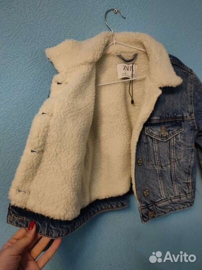 Куртка свитер кенгуру Zara на девочку 116