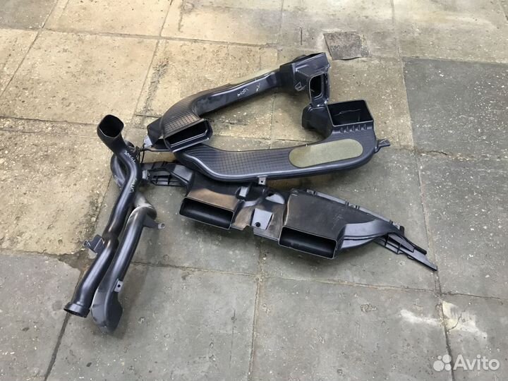 Комплект воздуховодов торпеды Dodge Challenger LA