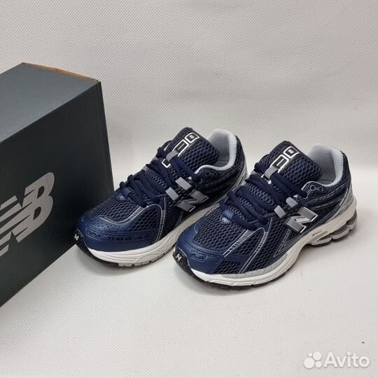 Кроссовки new balance