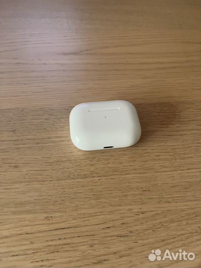 Кейс от наушников airpods pro оригинал