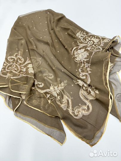 Шарфы платки палантины