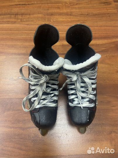 Ролики хоккейные Bauer X40R EUR 33.5