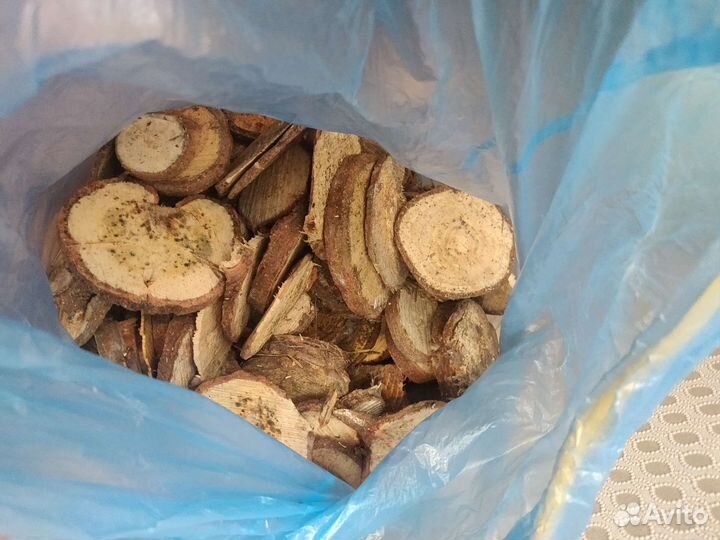 Спилы дерева для интерьера, отделки поделок