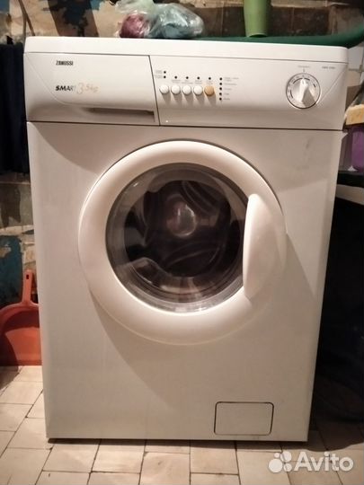 Стиральная машина на запчасти zanussi