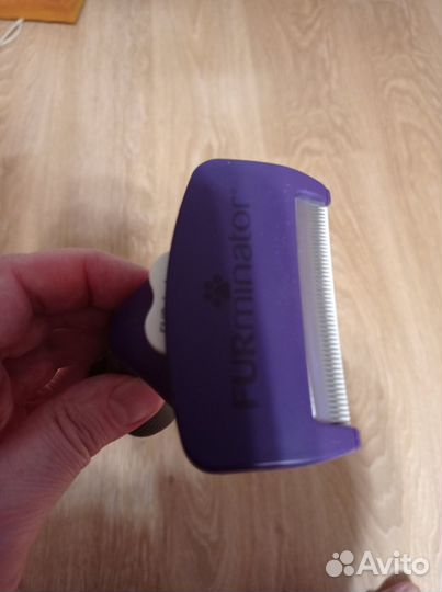 Фирменный дешеддер-фурминатор FURminator для кошек