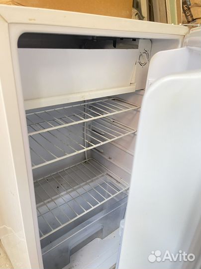 Холодильник supra