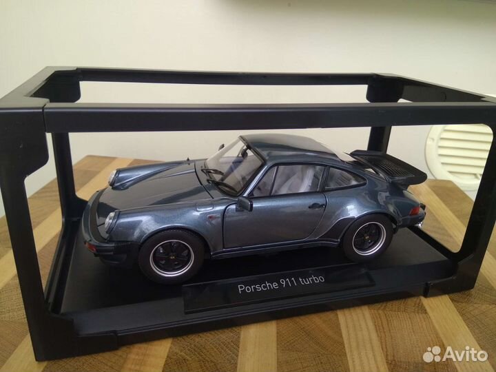 Porsche 911 turbo, 1/18, Norev