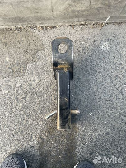 Фаркоп тойота