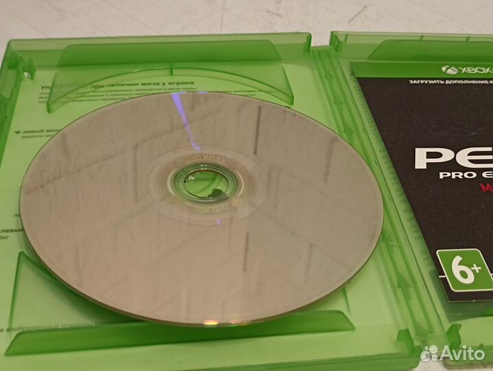 Игра Pro Evolution Soccer 2015 для Xbox One