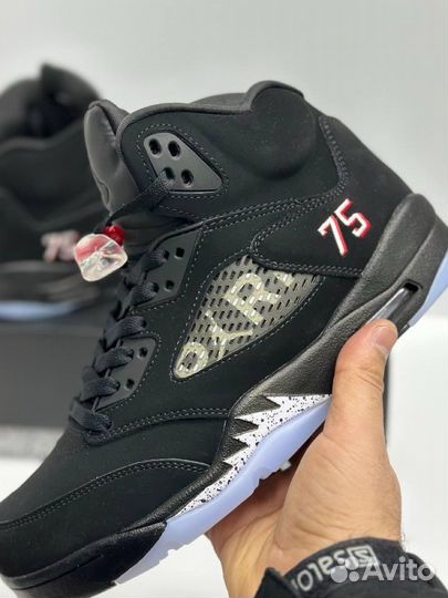 Кроссовки Nike air jordan 5 retro Зимние