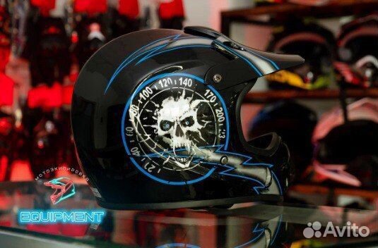 Кроссовый шлем