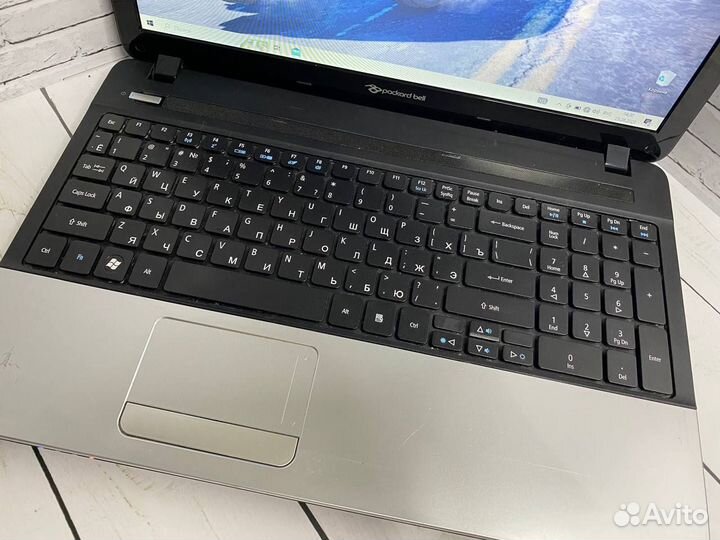 Игровой ноутбук PackardBell i7/8gb/GeForce/SSD+HDD