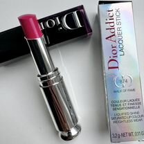 Помада dior addict874,551