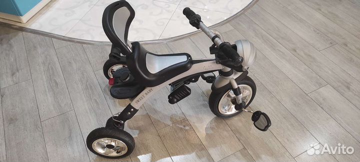 Трехколесный велосипед