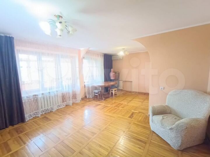 3-к. квартира, 88 м², 3/9 эт.