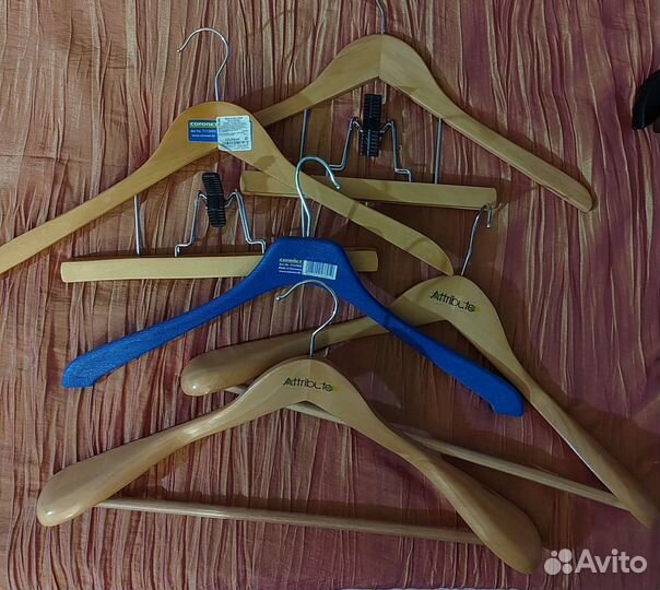 Плечики для одежды наборами