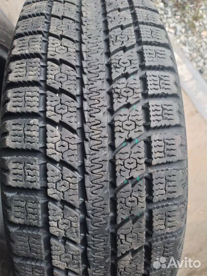 Toyo Observe GSi-5 185/65 R15 88Q