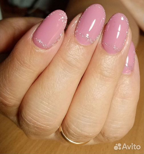 Маникюр на дому