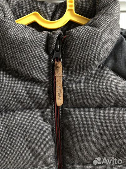 Жилетка для мальчика, серая с красным 116р, Acoola