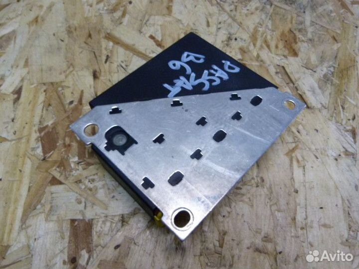 Блок управления AIR BAG VW Passat B6 2005-2010