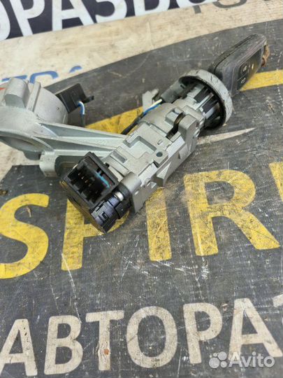 Замок зажигания Chevrolet Cobalt 2 L2C 2011-2015