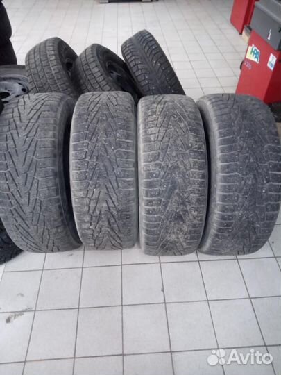 Nokian Tyres Hakkapeliitta 7 SUV 265/65 R17