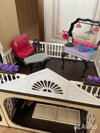 Домик для барби с мебелью