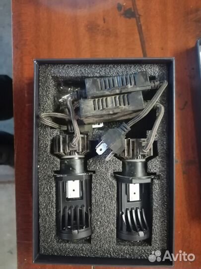 Лед лампы h4 с линзой