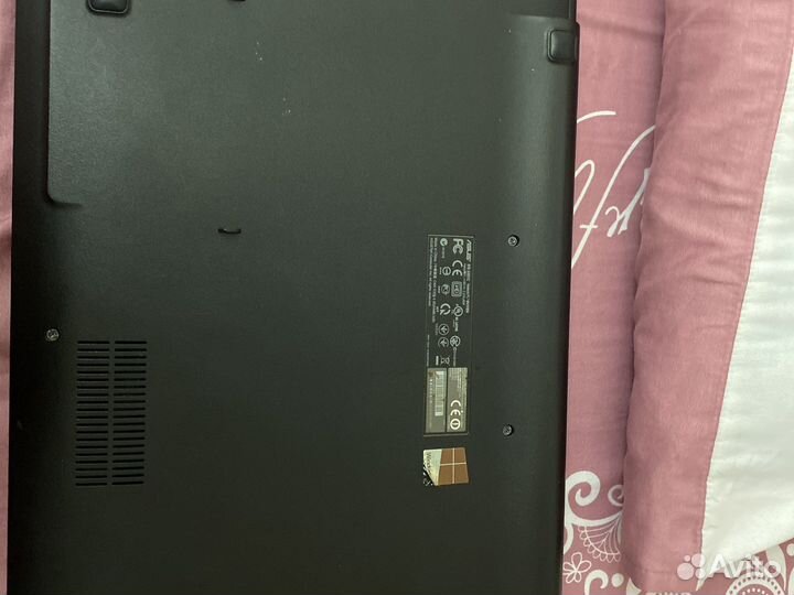 Ноутбук asus
