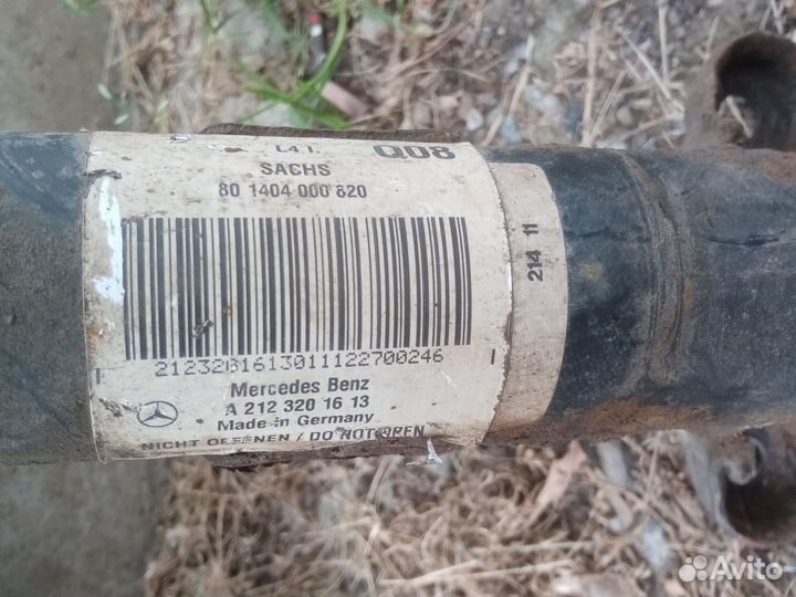 Амортизатор передний Mercedes-Benz A2123201613
