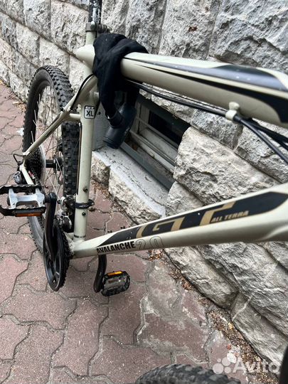 Велосипед GT Avalanche XL
